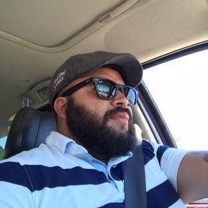 Meet your Posher, Ulises